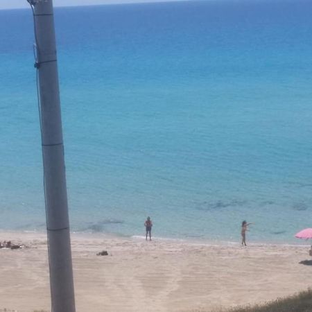 הוילה מרינה די ליצאנו Casa Lella Torretta Mare מראה חיצוני תמונה