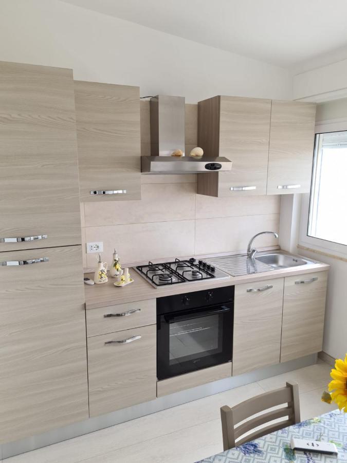הוילה מרינה די ליצאנו Casa Lella Torretta Mare מראה חיצוני תמונה