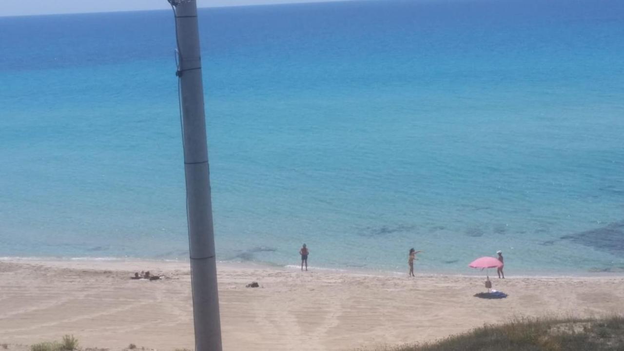 הוילה מרינה די ליצאנו Casa Lella Torretta Mare מראה חיצוני תמונה